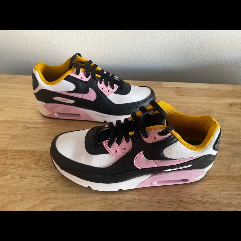 AIR MAX 90 Leather GS 'Black Light Arctic Pink'